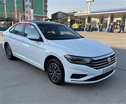 ڤۆڵکسواگن جێتا